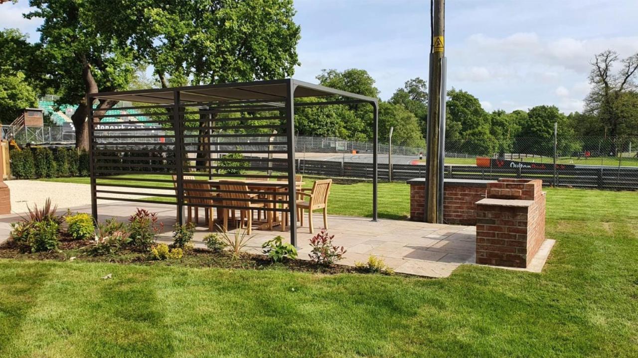 Oulton Park Lodge Little Budworth المظهر الخارجي الصورة