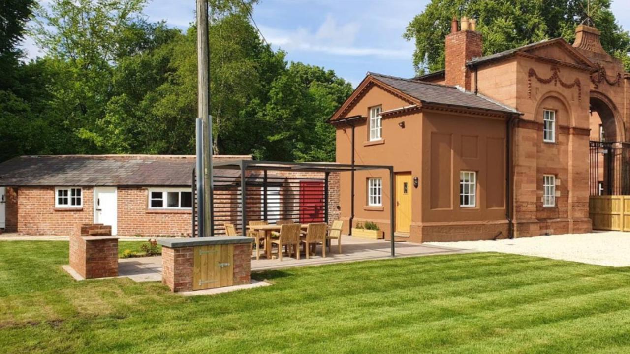 Oulton Park Lodge Little Budworth المظهر الخارجي الصورة